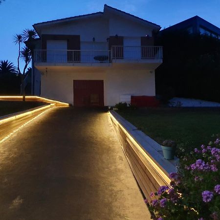 Villa vistas al mar, Urbanización privada con piscina de agua salada Ajo Exterior foto