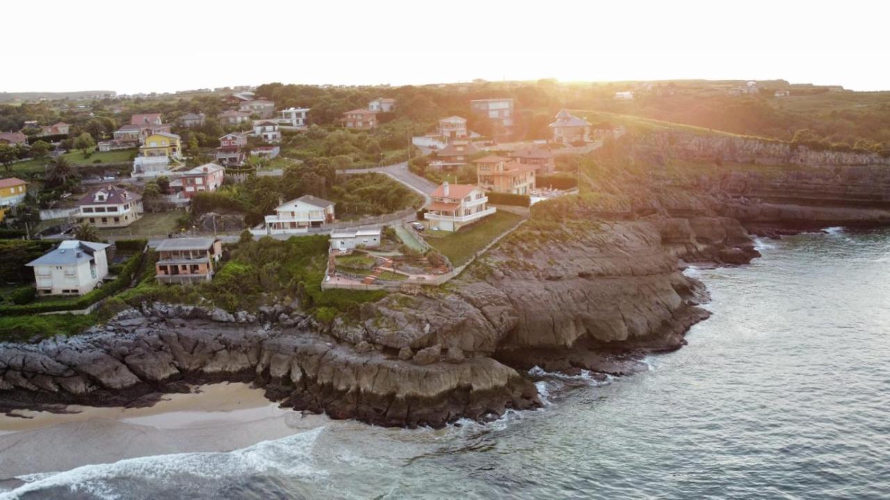 Villa vistas al mar, Urbanización privada con piscina de agua salada Ajo Exterior foto